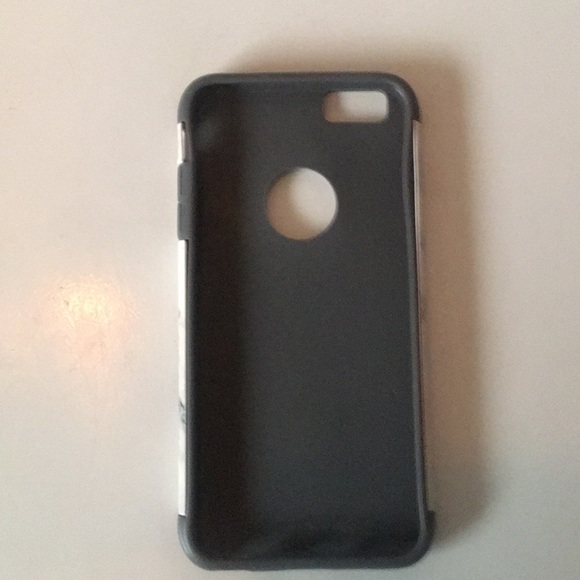 IPhone 6s + phone case - Picture 2 of 3